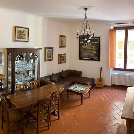 The Philosopher'S House La Spezia Luaran gambar